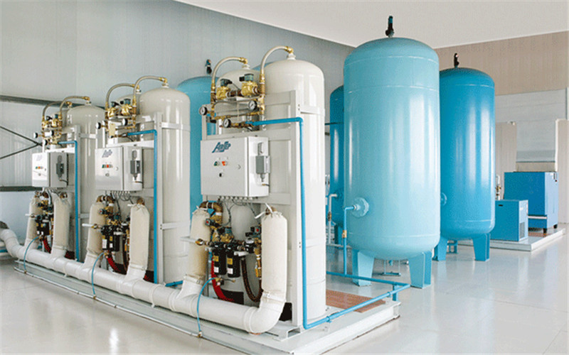 液氧罐配有無線差壓式液位午夜免费三级片，無線浮子液位開關和無線溫度午夜免费三级片